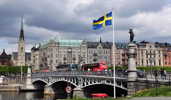 السويد تدعو الى منع السيارات العاملة بالوقود في الاتحاد الاوروبي بحلول 2030